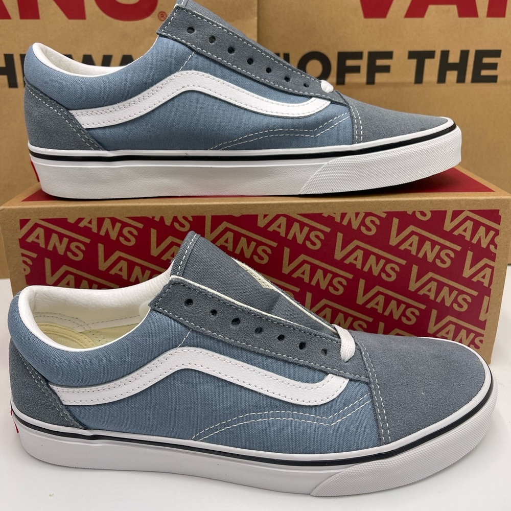 Vans WMNS Old Skool
Color Theory Stormy Weather
VN000D9YRV2 Sneakers s - Picture 1 of 16